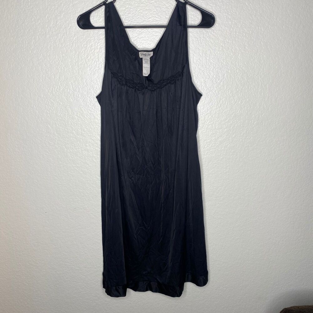 Vintage Vanity Fair womens sleeveless nightgown slip dress embroidered silky 1x
